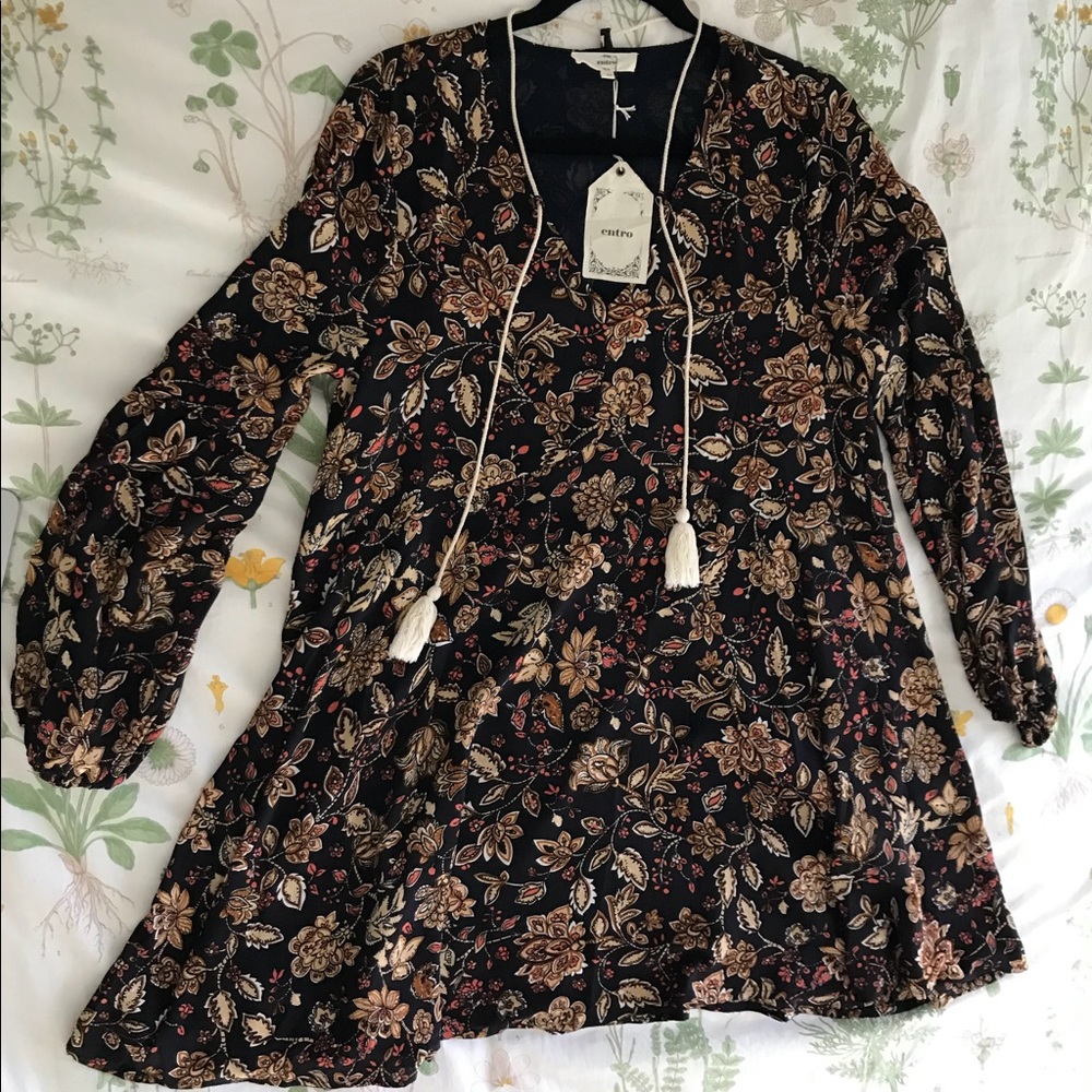 Print chiffon dress with tassels